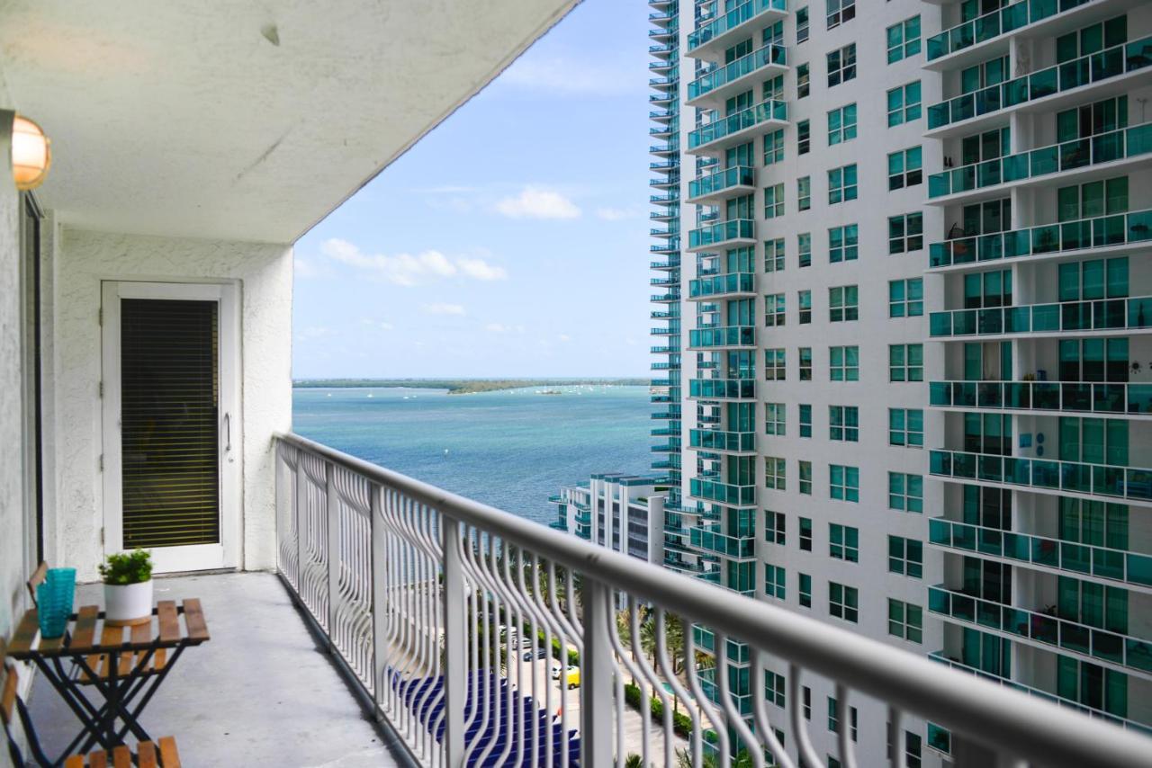 We Host - Amazing Condo Brickell With Ocean-Pool View 마이애미 외부 사진